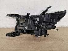 Laden Sie das Bild in den Galerie-Viewer, Frontscheinwerfer Toyota Land Cruiser Full LED Rechts Scheinwerfer Headlight