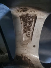 Load image into Gallery viewer, 1x Alufelge 15 Zoll 6.0" 4x100 53ET Glanz Graphit 52910-B9300 Hyundai I10 Mg FEL7634740820an