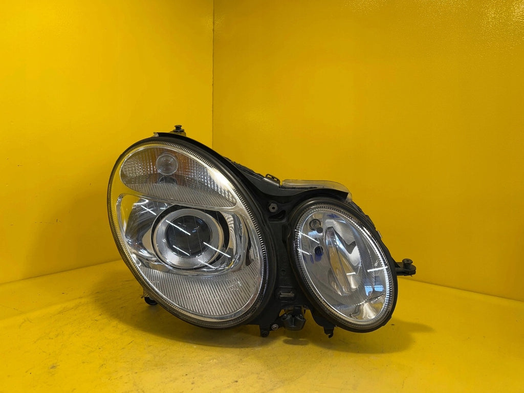 Frontscheinwerfer Mercedes-Benz S211 W211 A2118201661 Xenon Rechts Headlight
