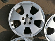 Load image into Gallery viewer, 4x Alufelge 17 Zoll 7.5&quot; 5x112 56ET Glanz AU989878 Audi A3 Rim Wheel