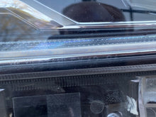 Load image into Gallery viewer, Frontscheinwerfer Toyota V Full LED Ein Stück (Rechts oder Links) Headlight SCH8716485311qy