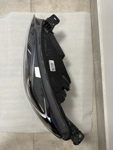 Laden Sie das Bild in den Galerie-Viewer, Frontscheinwerfer Ford Focus JX7B-13E017-AH Full LED Links Headlight SCH4083813528ka