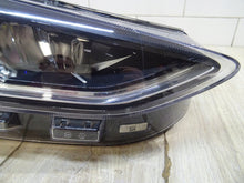 Laden Sie das Bild in den Galerie-Viewer, Frontscheinwerfer Ford Focus NX7B-13E014-CF Rechts Scheinwerfer Headlight SCH6715827808dj