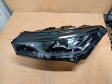 Laden Sie das Bild in den Galerie-Viewer, Frontscheinwerfer Skoda Enyaq 5LB941015 LED Links Scheinwerfer Headlight