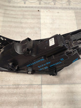 Load image into Gallery viewer, Frontscheinwerfer Hyundai Tucson 92101D7700 Rechts Scheinwerfer Headlight SCH9726034568us