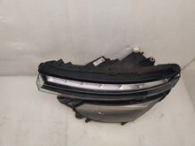 Laden Sie das Bild in den Galerie-Viewer, Frontscheinwerfer Skoda Kamiq 655941015B LED Links Scheinwerfer Headlight SCH1629865812en