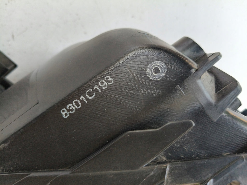 Frontscheinwerfer Mitsubishi Space Star STAR-8301C193 Links Headlight