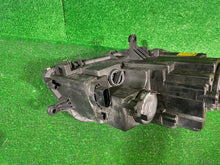 Laden Sie das Bild in den Galerie-Viewer, Frontscheinwerfer VW Touran 1T1941005C Links Scheinwerfer Headlight SCH7732768620al