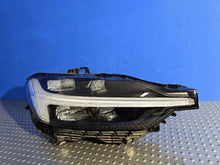 Load image into Gallery viewer, Frontscheinwerfer Volvo Xc60 II 32337379 LED Rechts Scheinwerfer Headlight SCH2129083588ce
