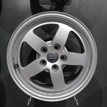 Laden Sie das Bild in den Galerie-Viewer, 4x Alufelge 16 Zoll 7.0" 5x112 35ET Glanz Silber 8W0601025 Audi C7 A4 B8 FEL2395948803df