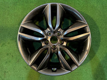 Load image into Gallery viewer, 1x Alufelge 19 Zoll 7.5&quot; 5x114.3 49 5ET 52910-2W195 Hyundai Santa Fe Rim Wheel