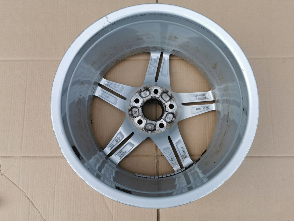 1x Alufelge 18 Zoll 8.0" 5x112 40ET Glanz Silber 8W0601025EC Audi A4 B9