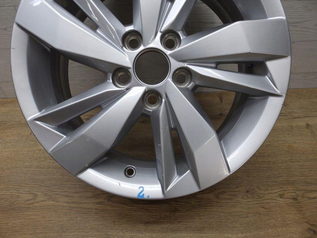 1x Alufelge 15 Zoll 5.5" 5x100 40ET Glanz Silber 2G0601025 VW Polo Rim Wheel FEL5494462352mf