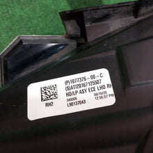 Laden Sie das Bild in den Galerie-Viewer, Frontscheinwerfer Tesla Model 3 1077376-00-C Full LED Rechts Headlight