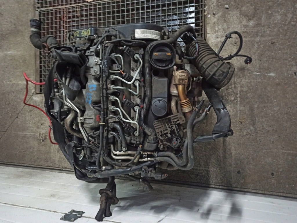 Motor Audi A5 A4 CAGA 2.0 TDI 143PS 105kW 172TKm Diesel Engine Komplett