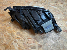 Laden Sie das Bild in den Galerie-Viewer, Frontscheinwerfer Skoda Octavia IV 5E4941015A LED Links Scheinwerfer Headlight SCH2114090507wt