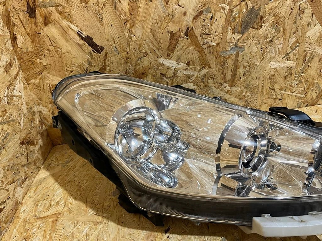 Frontscheinwerfer Citroën C-Crosser 4007 Xenon Rechts Scheinwerfer Headlight