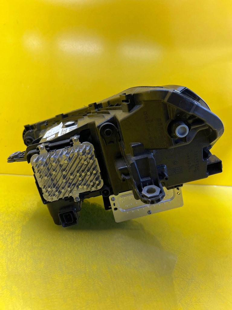 Frontscheinwerfer BMW X1 5A9A228-01 LED Rechts Scheinwerfer Headlight SCH8961136299tr