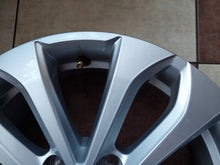 Load image into Gallery viewer, 1x Alufelge 16 Zoll 6.5" 5x114.3 44ET 403005287R Renault Talisman Megane Iv FEL3998005225ry