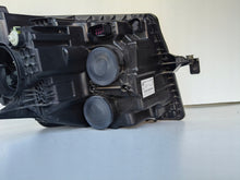 Laden Sie das Bild in den Galerie-Viewer, Frontscheinwerfer VW Crafter 7C1941005 Links Scheinwerfer Headlight SCH6164120862nh