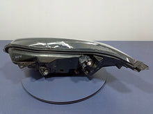 Laden Sie das Bild in den Galerie-Viewer, Frontscheinwerfer Honda Cr-V V Rechts Scheinwerfer Headlight SCH6370964071fu
