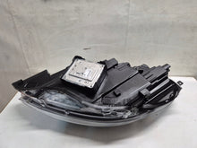 Laden Sie das Bild in den Galerie-Viewer, Frontscheinwerfer Ford Kuga LV4B-13E016-AN Full LED Rechts Headlight SCH5695915559zq
