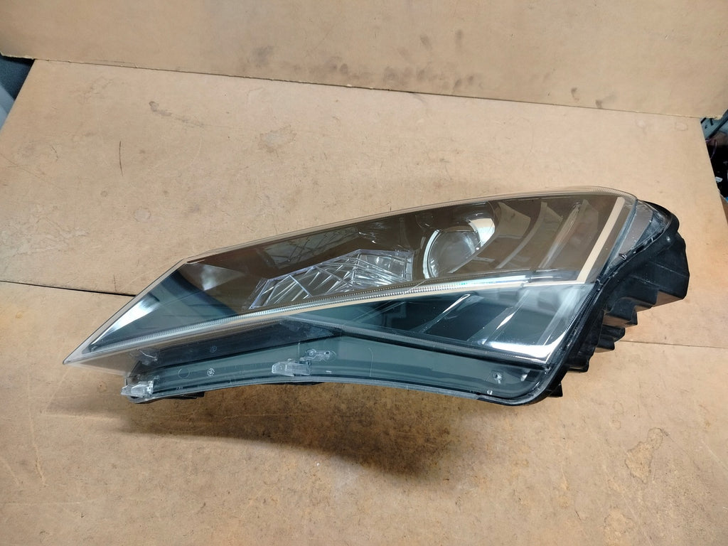 Frontscheinwerfer Skoda Superb III 3V1941015B Xenon Links Scheinwerfer Headlight