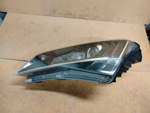 Laden Sie das Bild in den Galerie-Viewer, Frontscheinwerfer Skoda Superb III 3V1941015B Xenon Links Scheinwerfer Headlight