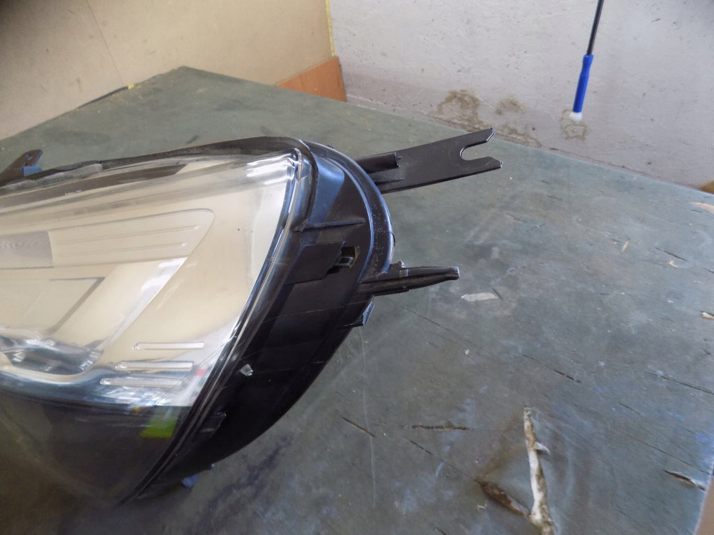 Frontscheinwerfer Renault Clio IV 260609493R Links Scheinwerfer Headlight SCH8853431589jf