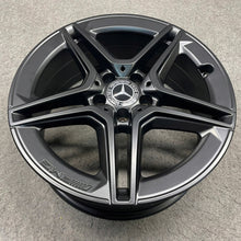 Laden Sie das Bild in den Galerie-Viewer, 4x Alufelge 18 Zoll 7.5" 5x112 49ET A1774011500 Mercedes-Benz Cla Rim Wheel FEL5740461701lu