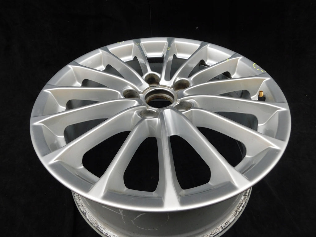 1x Alufelge 17 Zoll 7.5" 5x112 51ET Glanz Silber 8V0601025BN Audi A3 Rim Wheel