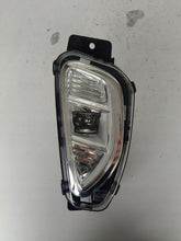 Laden Sie das Bild in den Galerie-Viewer, Frontscheinwerfer Ford Kuga LJ6B-15A254-BB Rechts Scheinwerfer Headlight SCH9257773471ey