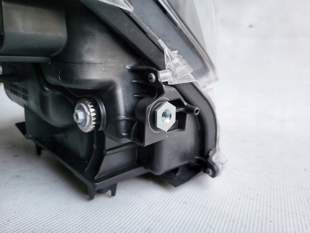 Frontscheinwerfer Toyota Yaris Cross Matrix LED Rechts Scheinwerfer Headlight SCH7912620910th