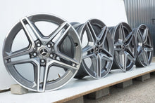 Load image into Gallery viewer, 4x Alufelge 18 Zoll 7.5&quot; 5x112 44ET Glanz Schwarz A2054019500 Mercedes-Benz W205