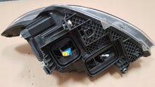 Laden Sie das Bild in den Galerie-Viewer, Frontscheinwerfer Mercedes-Benz Vito W447 A4479060201 Rechts Headlight SCH6182375989gq