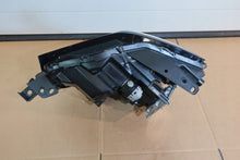 Load image into Gallery viewer, Frontscheinwerfer Mazda Cx-30 DGJ1-51030 LED Rechts Scheinwerfer Headlight SCH6113815221tx