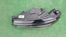 Laden Sie das Bild in den Galerie-Viewer, Frontscheinwerfer Skoda Fabia 6VB941015 Full LED Links Scheinwerfer Headlight