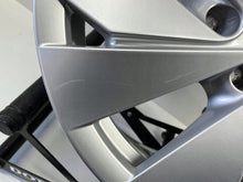 Laden Sie das Bild in den Galerie-Viewer, 1x Alufelge 17 Zoll 571601025 VW Tiguan Rim Wheel FEL9863582455js
