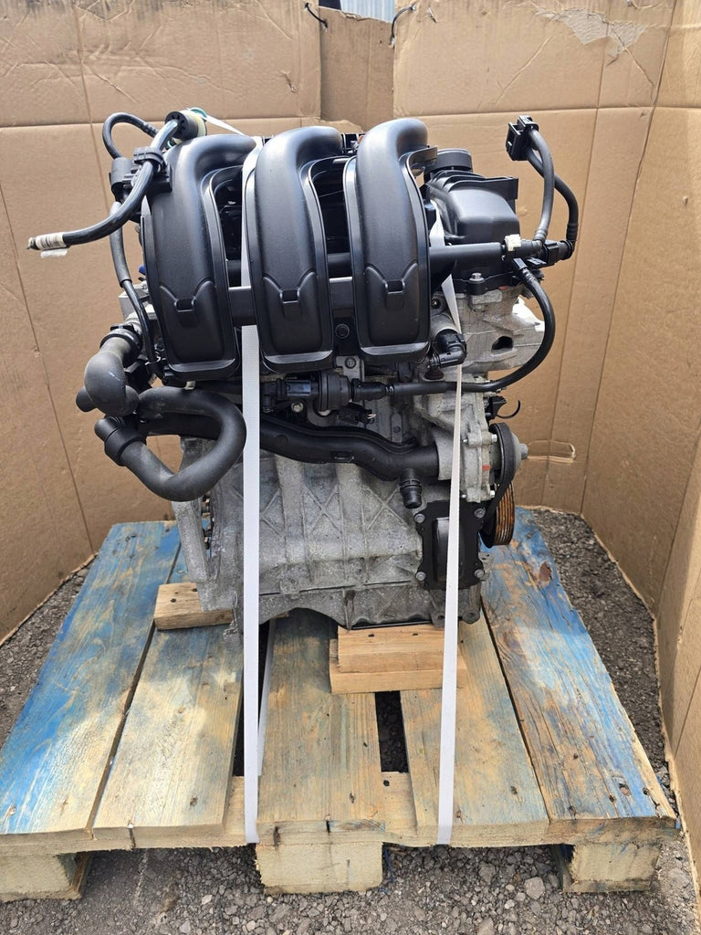 Motor Peugeot 208 I HMZ 1.2 THP 82PS 106TKm 2013 Benzin Engine Komplett