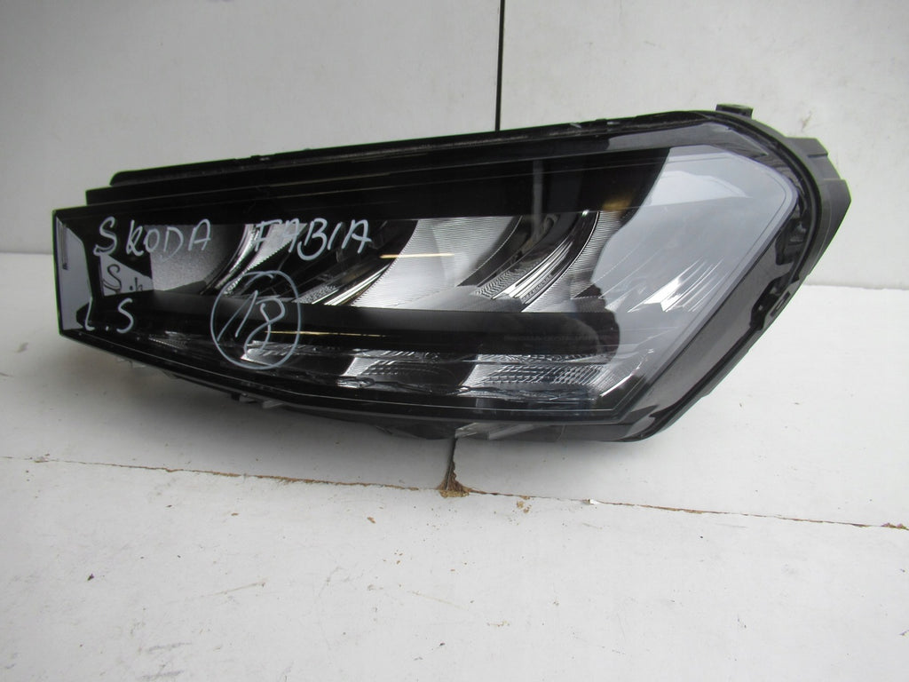 Frontscheinwerfer Skoda Fabia 6VB941015 LED Links Scheinwerfer Headlight