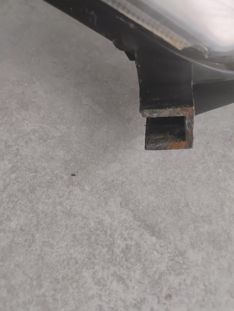 Frontscheinwerfer Toyota Auris 81110-02490 Xenon Rechts Scheinwerfer Headlight