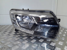Laden Sie das Bild in den Galerie-Viewer, Frontscheinwerfer Dacia Logan 260104945 Rechts Scheinwerfer Headlight SCH2339300981dx