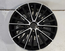 Laden Sie das Bild in den Galerie-Viewer, 1x Alufelge 18 Zoll 7.5&quot; 5x112 44ET A2054011401 Mercedes-Benz W205 Rim Wheel