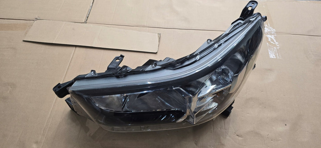 Frontscheinwerfer Toyota Hilux VIII Links Scheinwerfer Headlight SCH4532491197cp