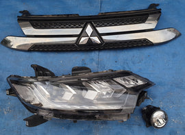 Frontscheinwerfer Mitsubishi Outlander III 4BX19 8301D3-32 LED Rechts Headlight