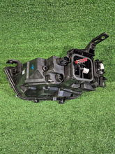 Laden Sie das Bild in den Galerie-Viewer, Frontscheinwerfer Opel Astra L 9858777180 LED Rechts Scheinwerfer Headlight SCH7495602509hd