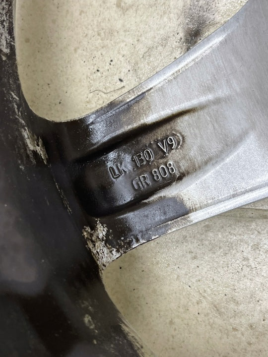 4x Alufelge 18 Zoll 8.0" 5x112 52ET Glanz Silber KBA47961 Audi Q7 Touareg FEL5122605755rz
