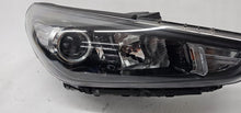 Load image into Gallery viewer, Frontscheinwerfer Hyundai I30 III 92102-G4020 92102-G4XXX Rechts Headlight