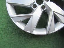 Load image into Gallery viewer, 4x Alufelge 18 Zoll 7.0" 5x112 43ET Glanz Silber 5NA601025 VW Tiguan Rim Wheel FEL5497389489ku
