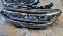 Laden Sie das Bild in den Galerie-Viewer, Frontscheinwerfer VW Passat B8 90172735 90172734 LED Rechts oder Links SCH9998828423mz